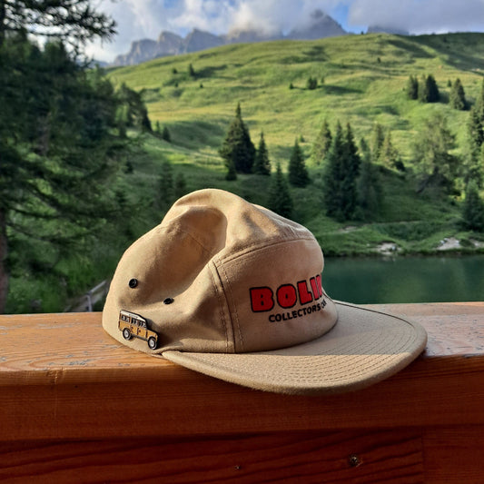 Bolidi Collectors Cars cap with mountain view