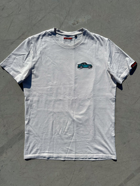 Bolidi Porsche white T-shirt on pavement
