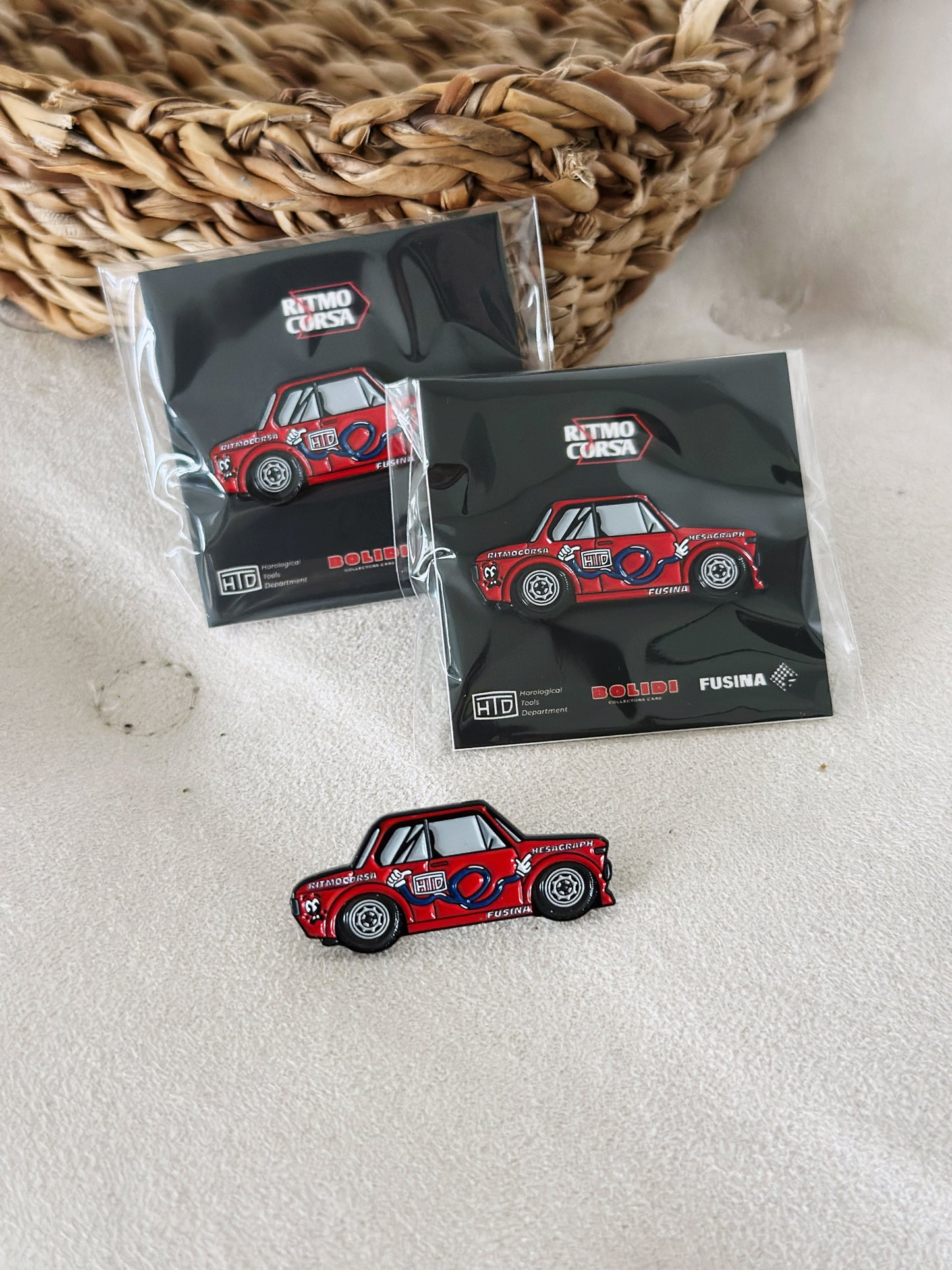 Bolidi x Ritmocorsa HTD Fusina Racing BMW T-Shirt + Spilla